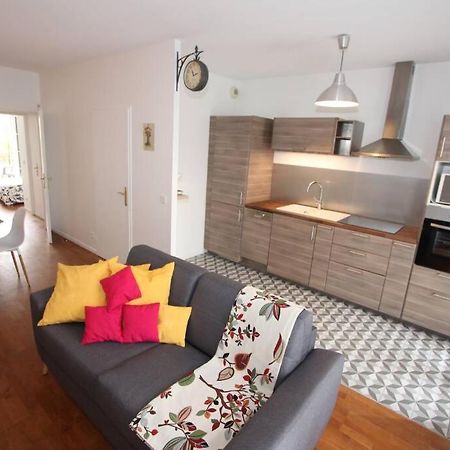 Sloan Square Apartment Bmyguest เซร์ริส ภายนอก รูปภาพ