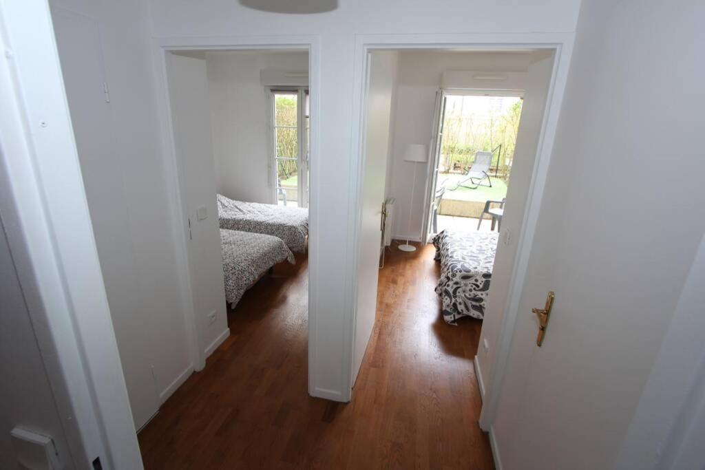 Sloan Square Apartment Bmyguest เซร์ริส ภายนอก รูปภาพ